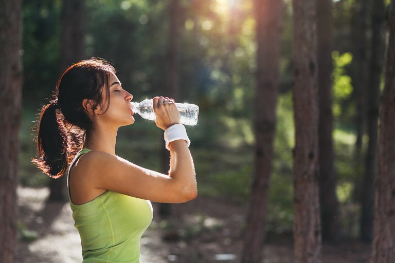 7 Benefits of Drinking Water