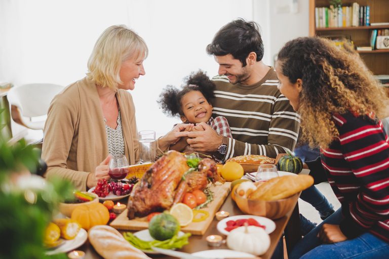 How to Eat Healthy During the Holidays
